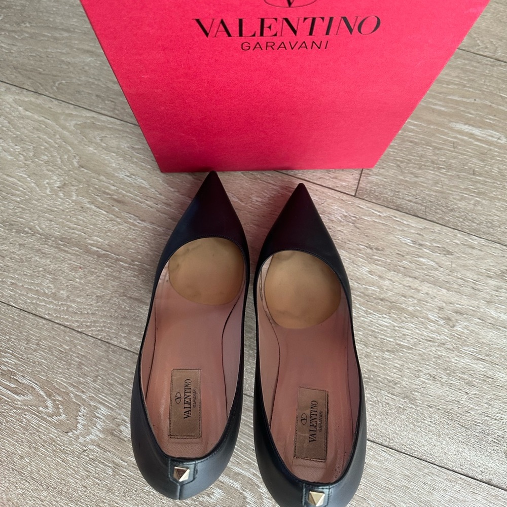 Valentino Single Rockstud Pumps